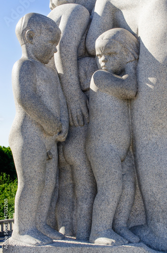 Vigeland statue of kids