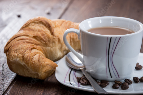 Fototapeta Naklejka Na Ścianę i Meble -  Fresh Coffee with Croissant