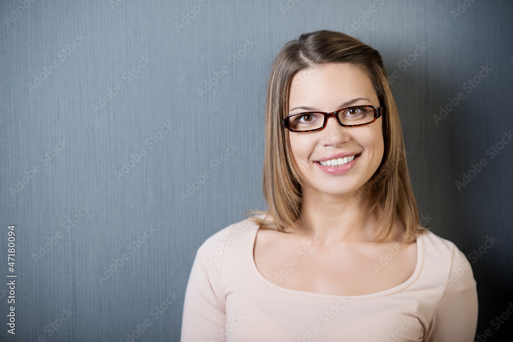 portrait frau mit brille portrait frau mit brille