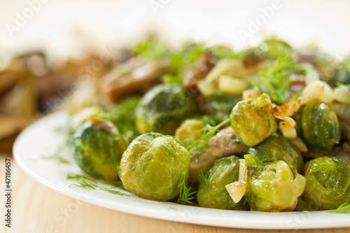 roasted brussels sprouts and mushrooms