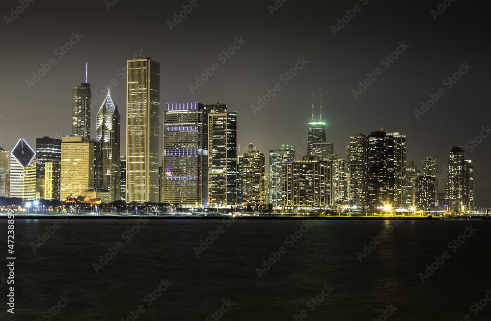 Obraz premium Chicago skyline by night