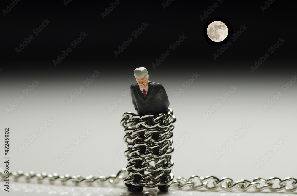 満月と拘束された男 Stock Photo Adobe Stock