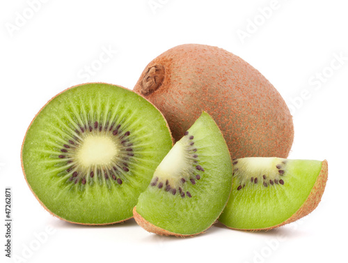 Whole kiwi fruit and his sliced segments