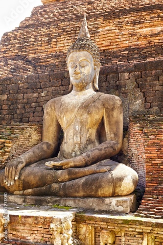 Old ansient buddha © Photo-maxx