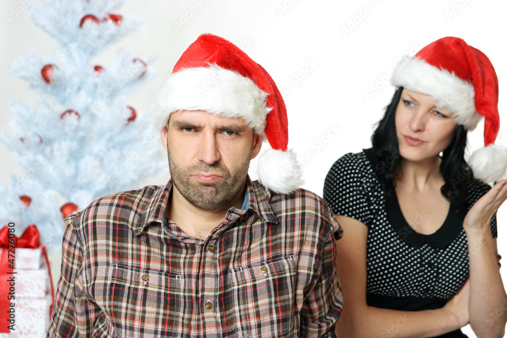 Streit unterm Weihnachtsbaum Streit unterm Weihnachtsbaum