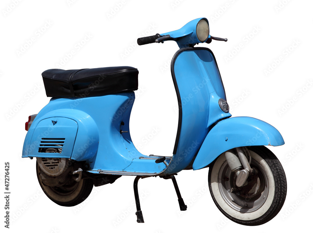 Obraz premium Niebieski skuter vintage na białym tle nad białym tle