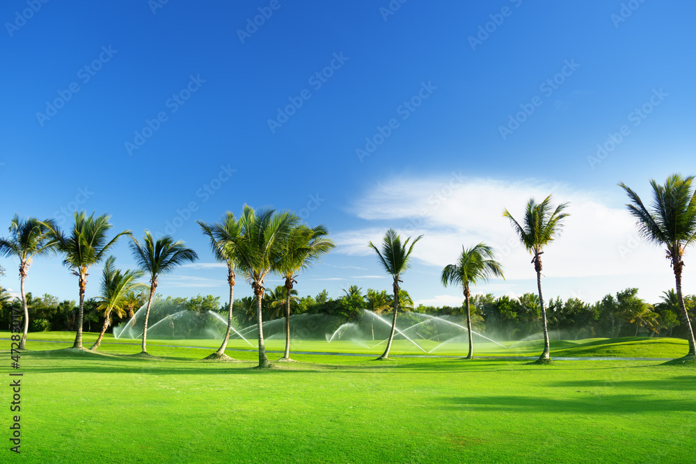 Obraz premium Irrigation golf course