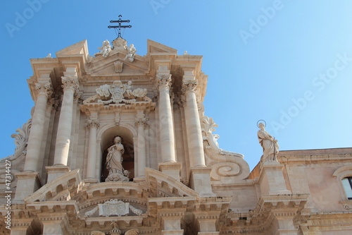 La facciata del duomo di Siracusa photo