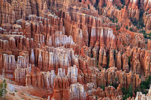 Great spires carved away by erosion in Bryce Canyon National Par