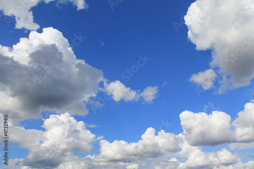Wolkenhimmel blau, Löwenkopf, Löwe