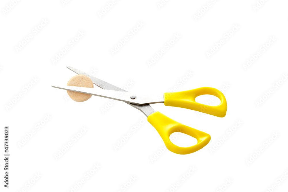 Scissors cutting pill Scissors cutting pill