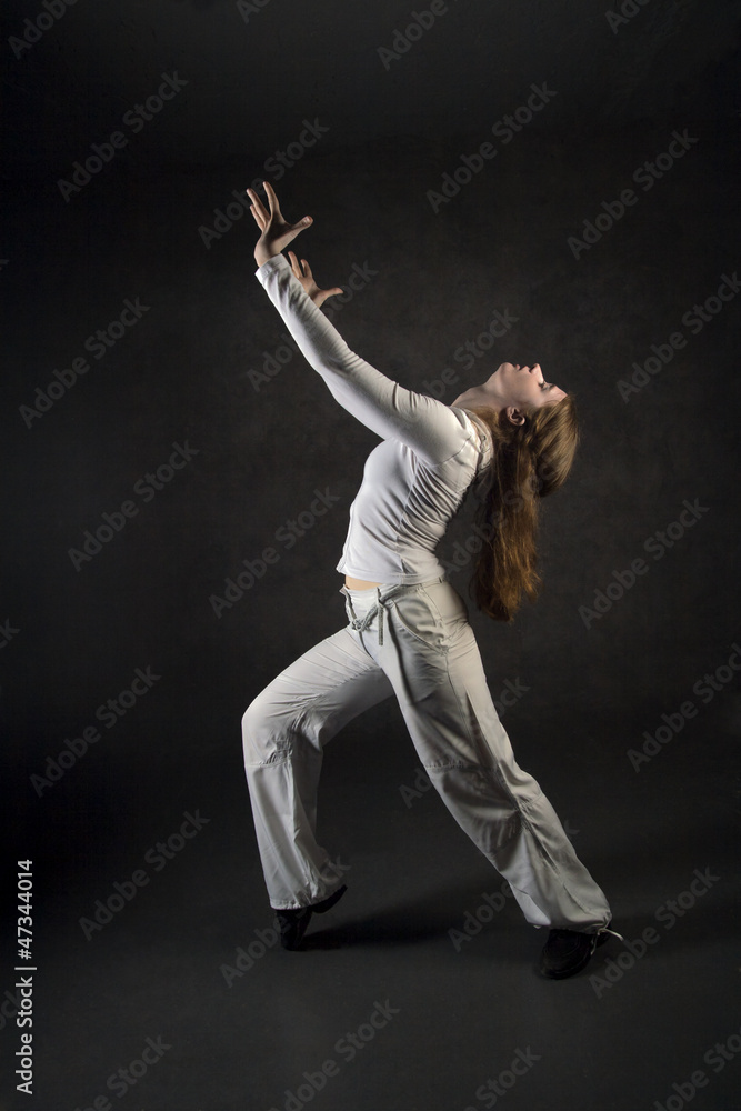 Contemporary dancer