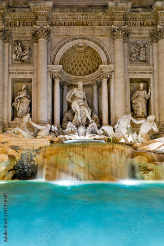 Trevi Fountain at night, Rome, Italy. Beautiful baroque architecture.