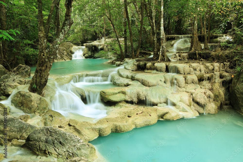 Naklejka premium Wodospad