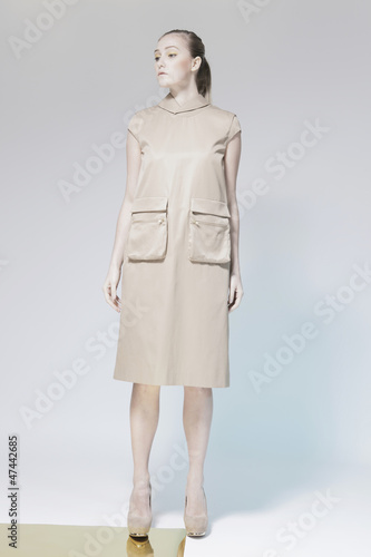 ファッションイメージ　女性