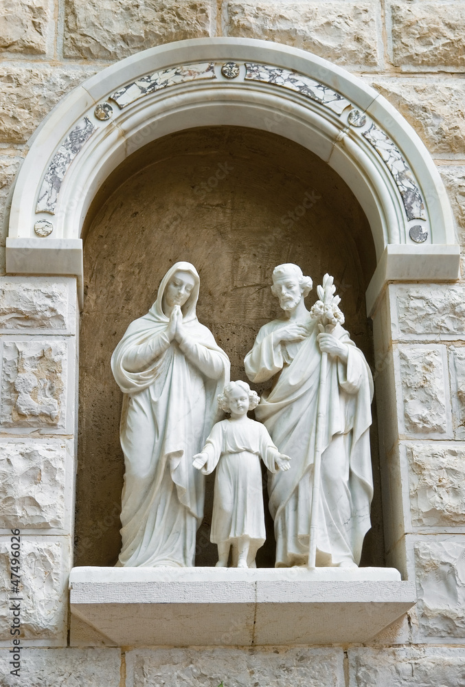 Nazareth -Scultura Sacra Famiglia presso Basilica Annunciazione