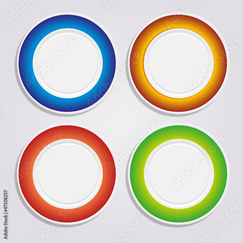 Assiette_Cercles_Nappe_Blanche