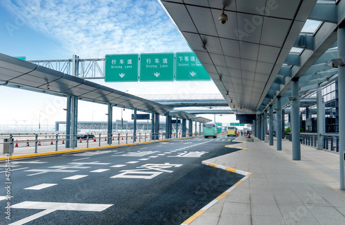 Canvas Print Shanghai Pudong Airport road