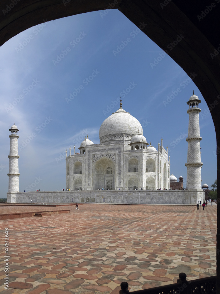 Fototapeta premium Taj Mahal - Agra - India