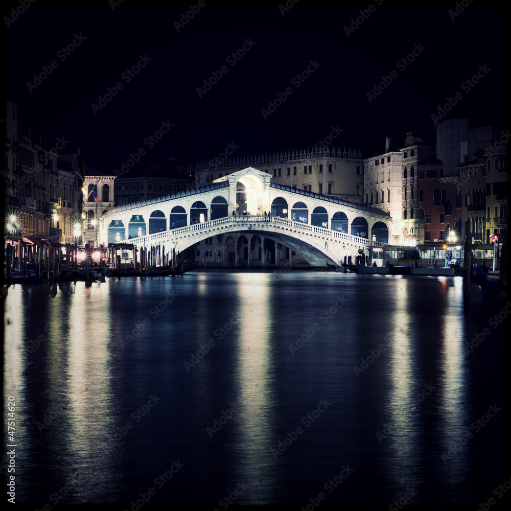 Rialto Bridge by night - Venice