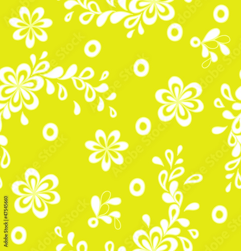 Yellow flower pattern © uiliaaa