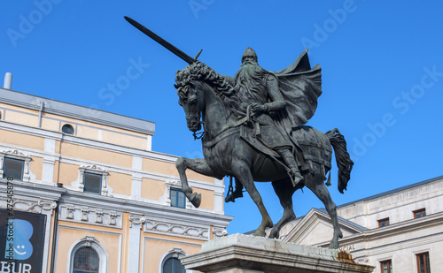 Estatua del Cid Campeador, en Burgos photo