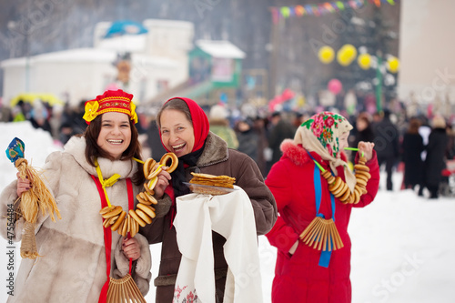  women celebrating Shrovetide