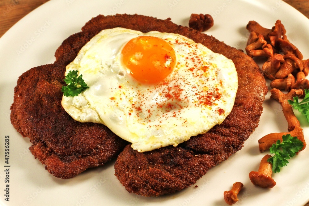 Schnitzel mit Setzei und Pilzen Schnitzel mit Setzei und Pilzen