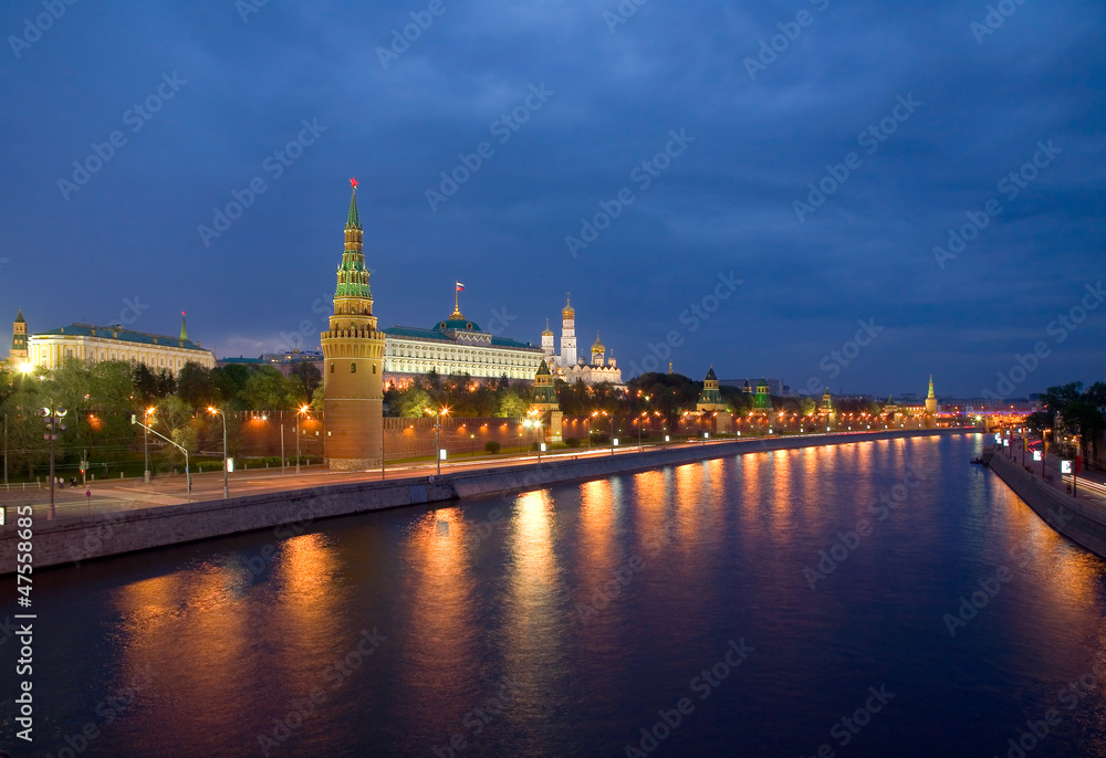 Night panorama of the Moscow Kremlin