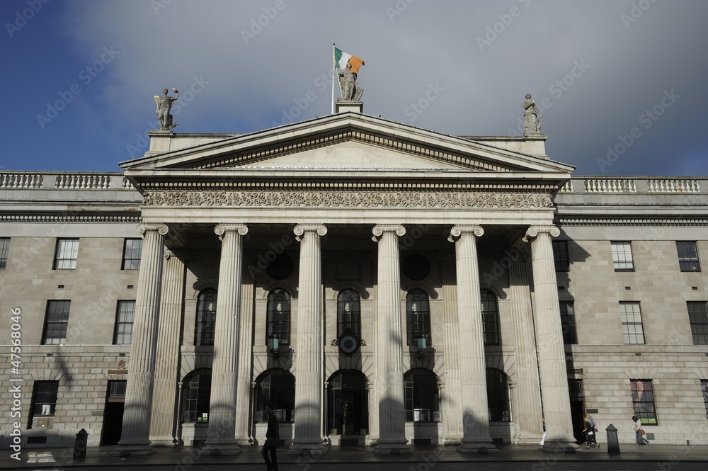 Obraz premium General Post Office (Dublin)