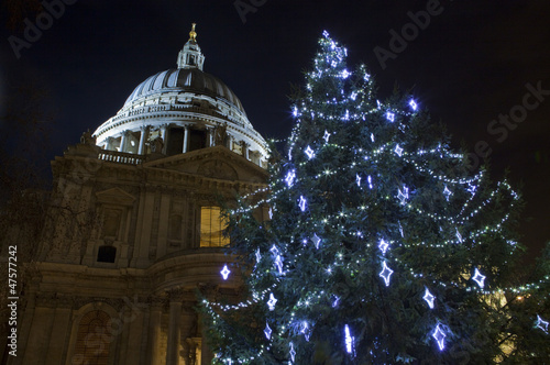 St. Paul's Cathedral at Christmas #47577242