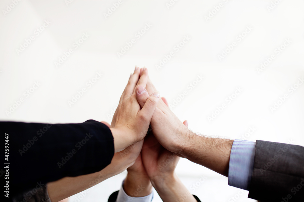 Obraz premium Business people joining hands