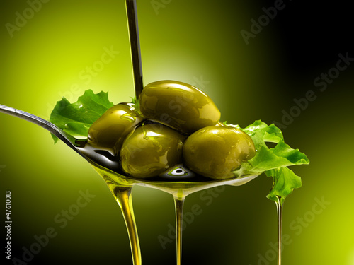 olio e olive #47610013
