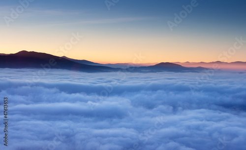 mountains landscape © Leonid Tit