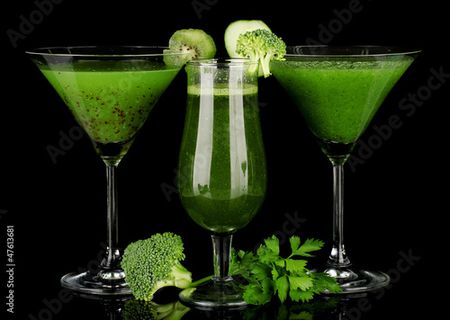 Three kinds of green juice in coctail glasses