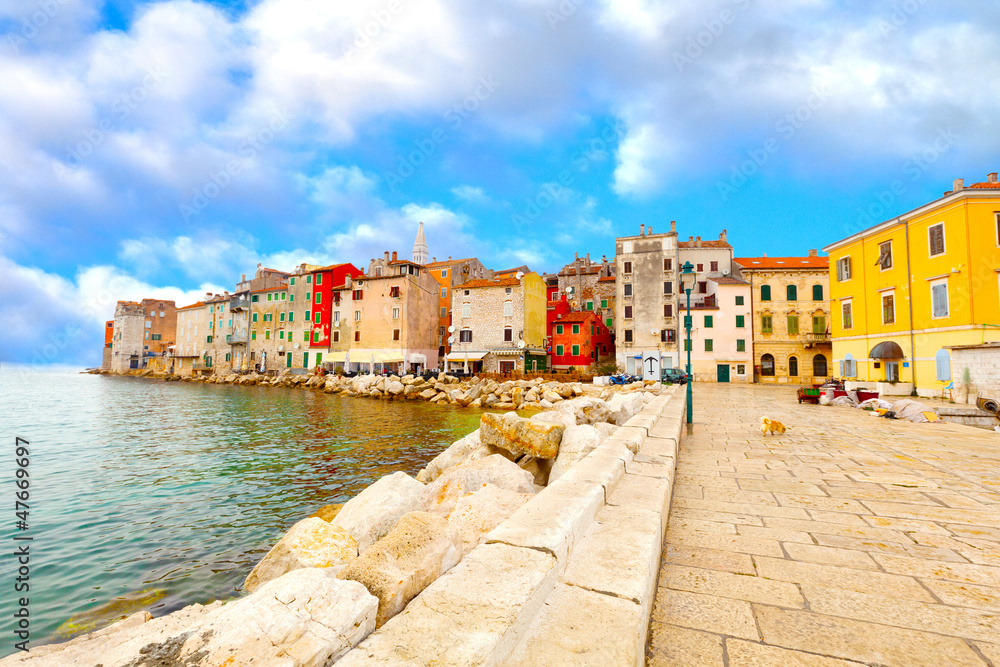 Fototapeta premium old Istrian town in Novigrad, Croatia..