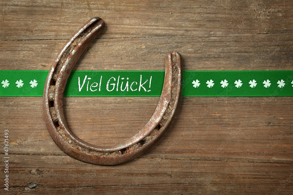 Hufeisen mit Viel Glück! StockFoto Adobe Stock