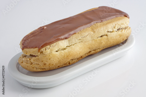 Éclair au chocolat photo