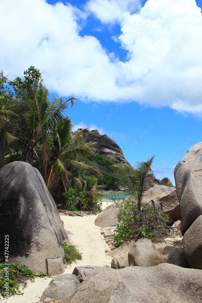Plage de rêve aux Seychelles