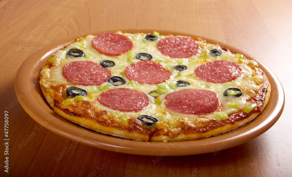 home pizza  Pepperoni