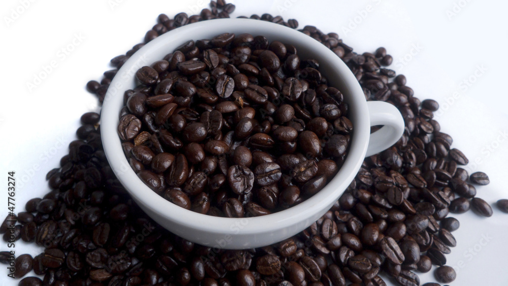 Fototapeta premium white cup with beans coffee