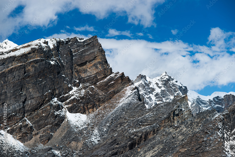 Obraz premium Landscape viewed from Gokyo Ri summit in Himalayas