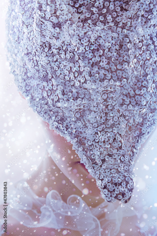 Naklejka premium beautiful woman face in mask