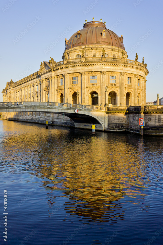 Bode museum and Spree river