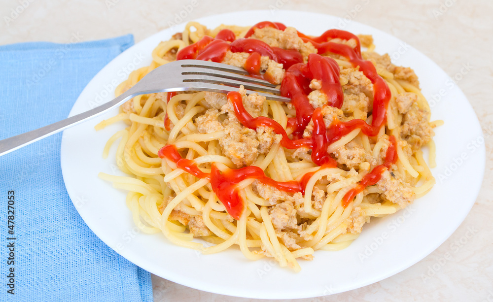 Pasta with minced meat and onions Pasta with minced meat and onions