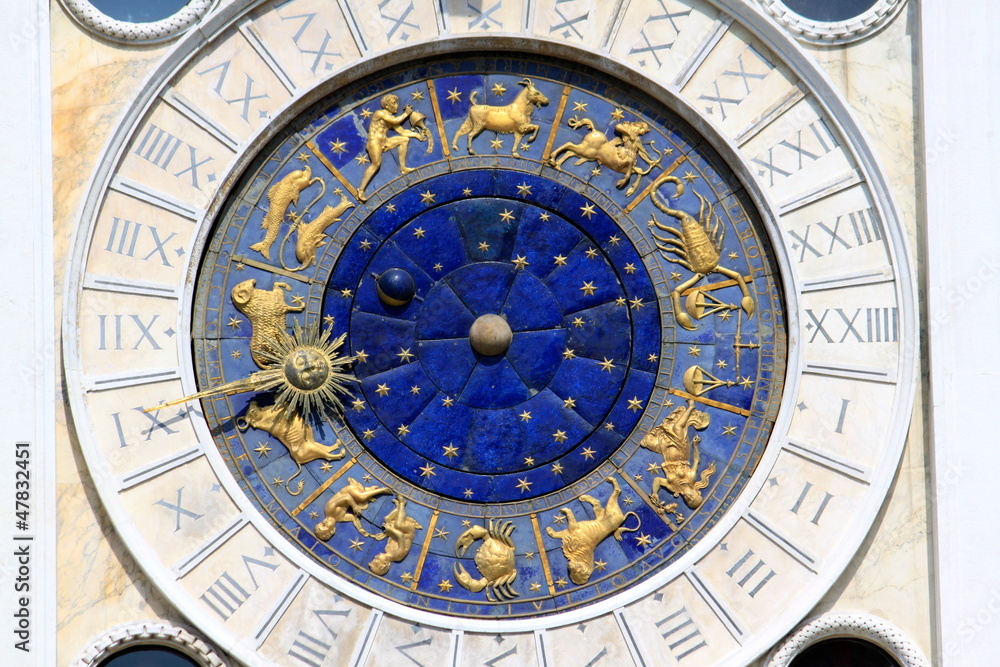 Horloge solaire, Place Saint-Marc à Venise - Italie