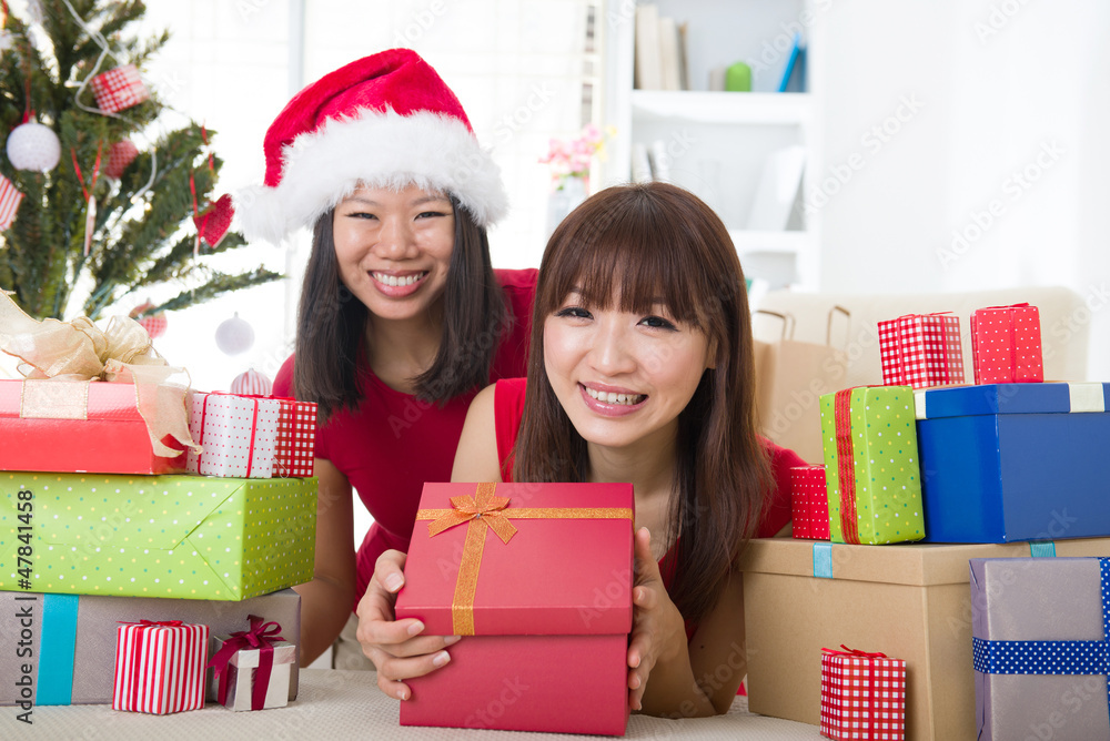 chinese girls celebrating christmas chinese girls celebrating christmas