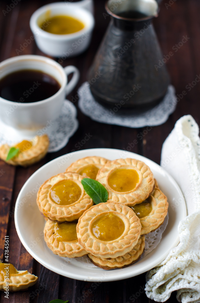 Shortbread cookies with lemon cream Shortbread cookies with lemon cream