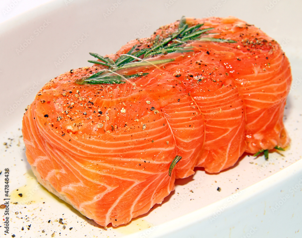 Sauce Pour Roti De Saumon Farci Aux Saint Jacques Rôti de saumon farcis aux saint Jacques Stock Photo | Adobe Stock