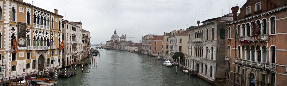 Canal grande wide view